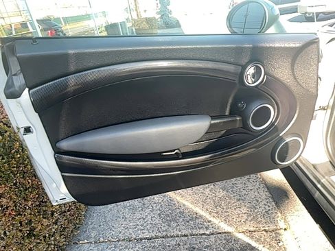 Used 2012 MINI Cooper S image 15