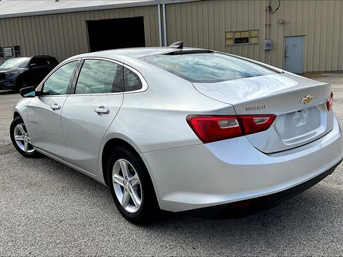 Used 2020 Chevrolet Malibu LS image 5