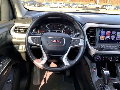 Used 2019 GMC Acadia SLT image 5