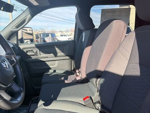 New 2026 RAM 3500 Tradesman image 25