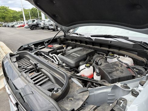 Used 2025 GMC Sierra 1500 AT4 w/ AT4 Premium Package AWD/4WD image 35