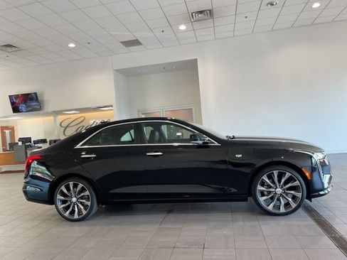 Certified 2022 Cadillac CT4 Premium Luxury AWD/4WD image 7