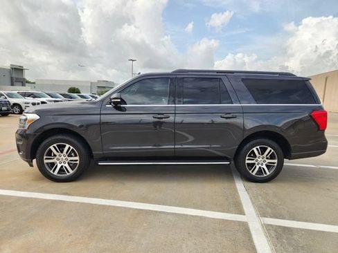 Used 2022 Ford Expedition Max XLT RWD image 4