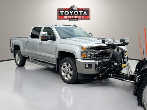 Used 2019 Chevrolet Silverado 2500 LTZ w/ Duramax Plus Package AWD/4WD image 1