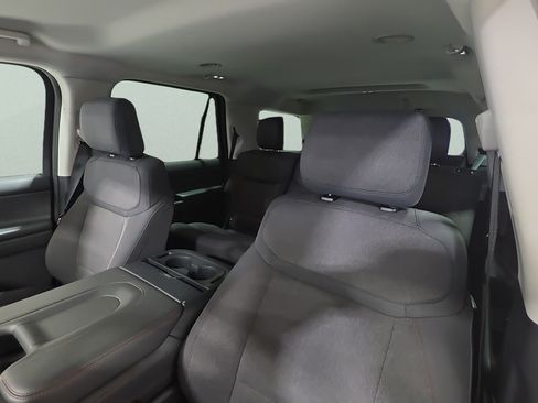 Certified 2025 Ford Expedition Active AWD/4WD image 19