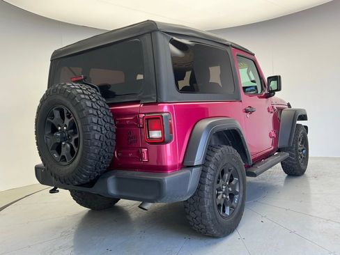 Used 2022 Jeep Wrangler Willys image 3