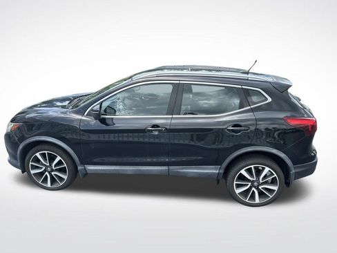 Used 2017 Nissan Rogue Sport SL FWD image 3