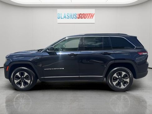 Used 2024 Jeep Grand Cherokee Limited 4xe AWD/4WD image 6