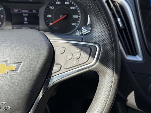 Used 2024 Chevrolet Malibu LT image 10