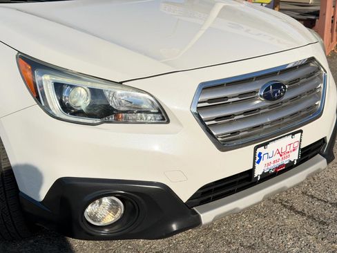 Used 2016 Subaru Outback 3.6R Limited AWD/4WD image 97