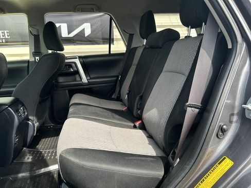 Used 2019 Toyota 4Runner SR5 AWD/4WD image 12