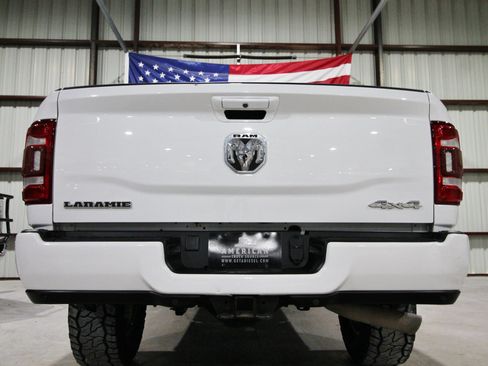 Used 2022 RAM 3500 Laramie w/ Body Color Bumper Group AWD/4WD image 9