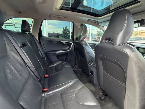 Used 2014 Volvo XC60 T6 AWD/4WD image 11