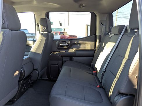 Used 2021 Chevrolet Silverado 1500 Custom w/ Safety Confidence Package image 3