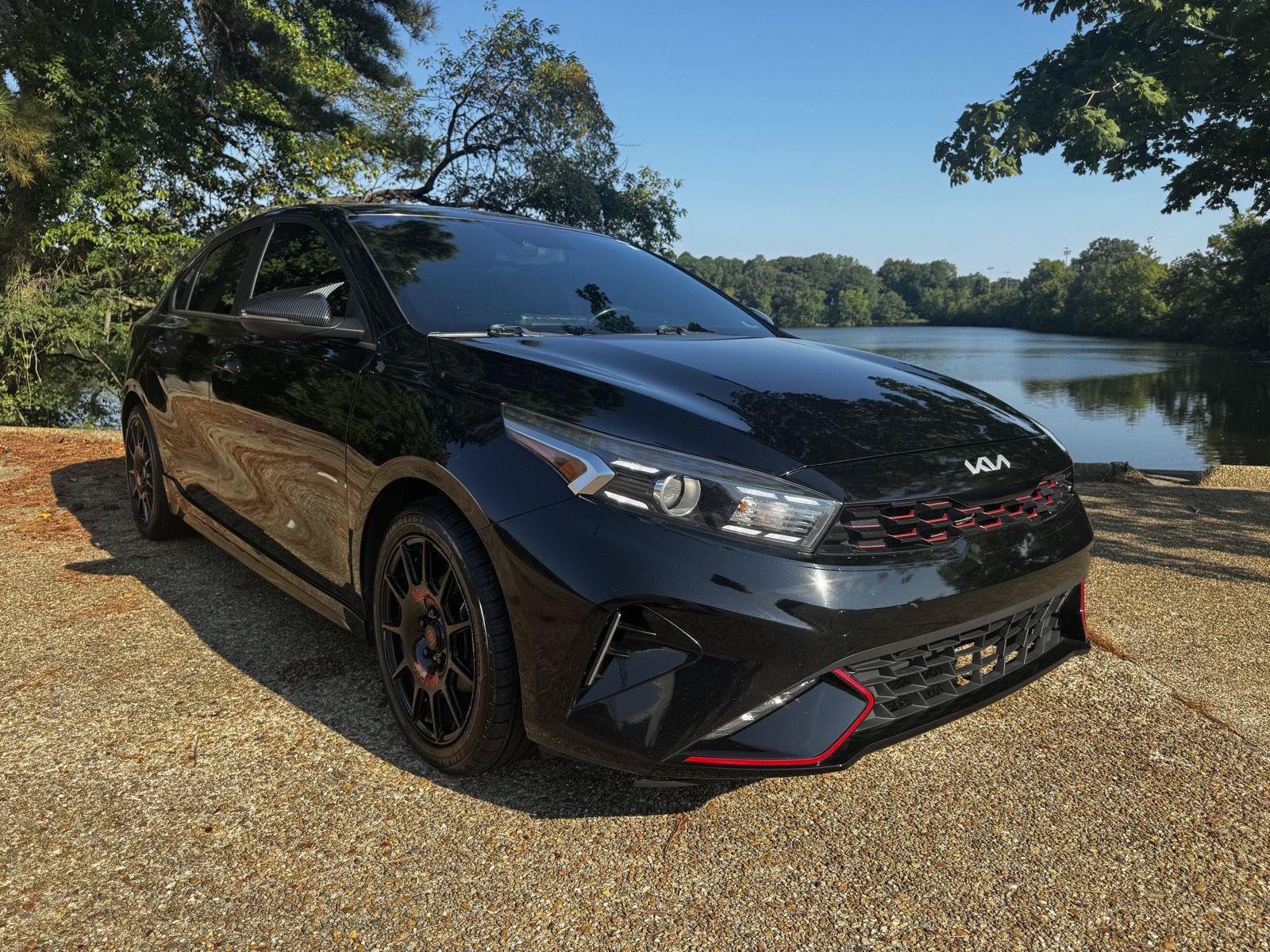 Used 2022 Kia Forte GT-Line FWD image 1