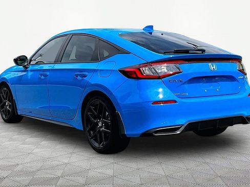 Used 2025 Honda Civic Sport image 4