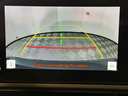 Used 2025 Toyota Camry LE image 25