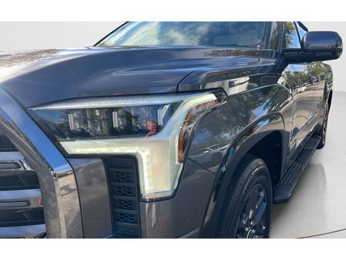 Used 2022 Toyota Tundra Platinum RWD image 9