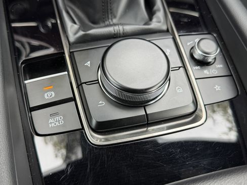 Used 2025 MAZDA MAZDA3 2.5 S Hatchback w/ Premium Pkg image 24