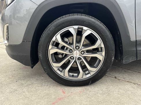 Used 2019 GMC Terrain SLT w/ Preferred Package image 9