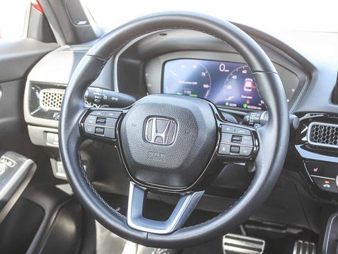 Certified 2025 Honda Civic Sport Touring image 17