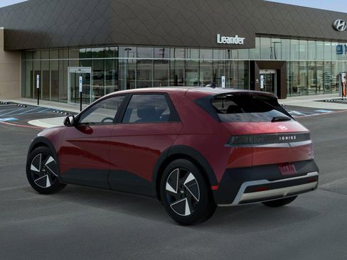 New 2026 Hyundai Ioniq 5 SEL RWD image 5