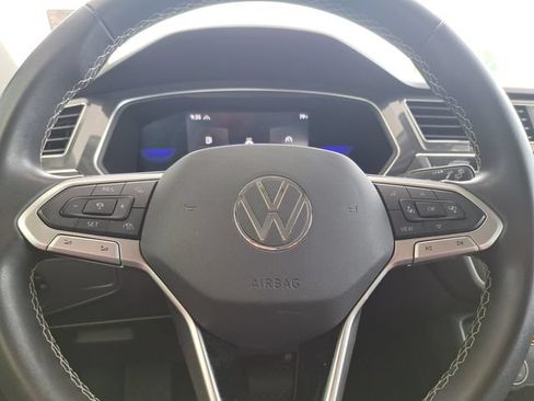 Used 2022 Volkswagen Tiguan S AWD/4WD image 9