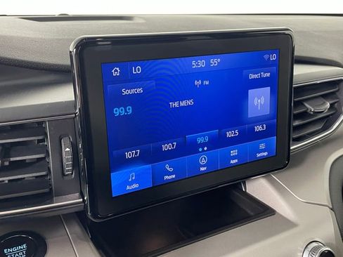 Certified 2023 Ford Explorer XLT w/ Equipment Group 202A AWD/4WD image 7