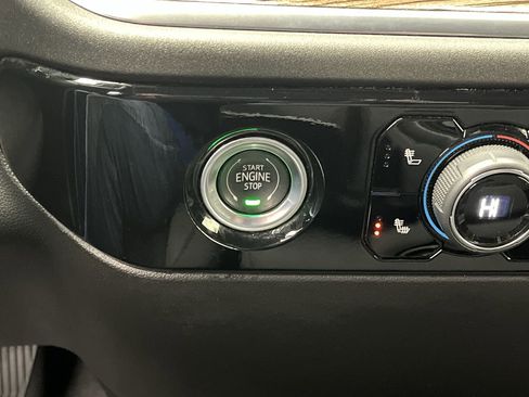 Certified 2022 Chevrolet Silverado 1500 RST w/ Z71 Off-Road Package image 22