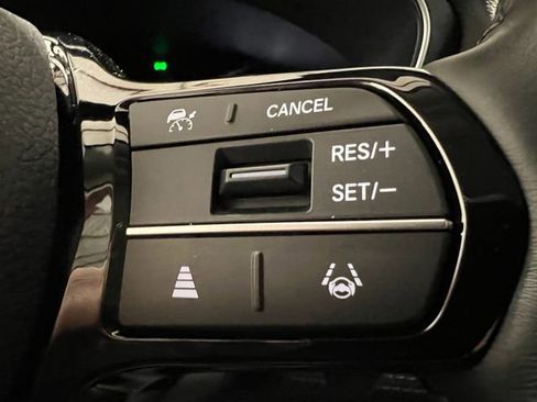 New 2025 Honda Pilot Touring image 23