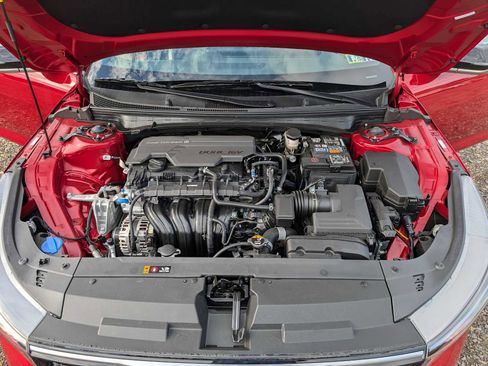 New 2025 Kia K4 GT-Line w/ GT-Line Premium Package FWD image 10