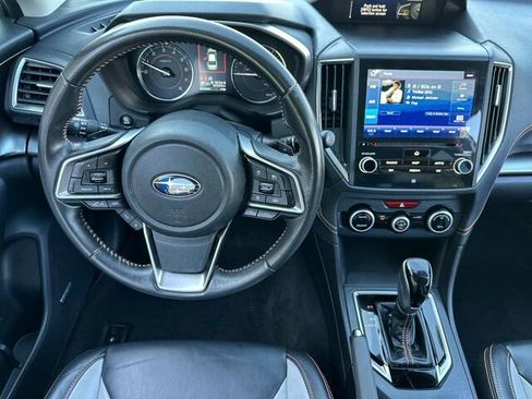 Used 2022 Subaru Crosstrek 2.5i Limited w/ Moonroof Package 2 image 16