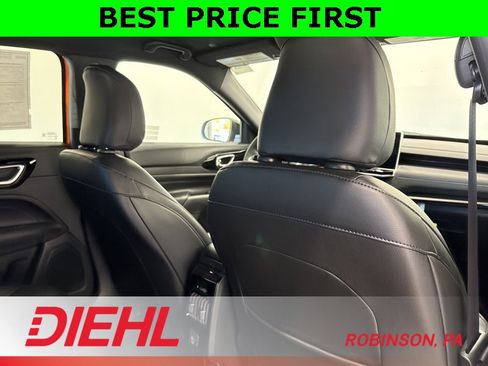 New 2026 Jeep Compass Limited image 13