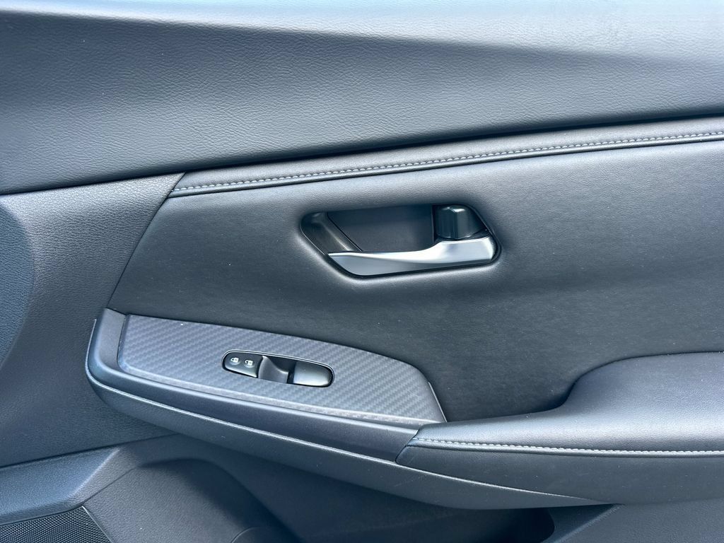 Used 2023 Nissan Sentra S FWD image 18