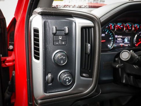 Used 2018 GMC Sierra 2500 SLT w/ Duramax Plus Package AWD/4WD image 22