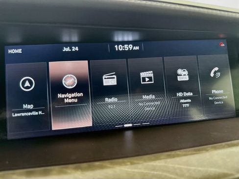Used 2020 Genesis G90 3.3T Premium RWD image 15
