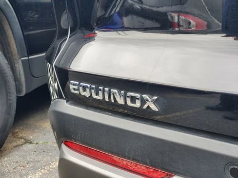 Used 2025 Chevrolet Equinox LT FWD image 5