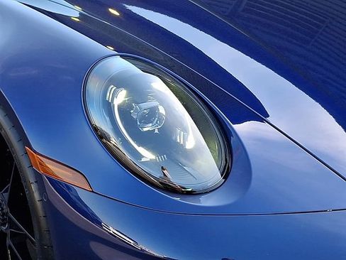 Certified 2025 Porsche 911 Carrera 4 GTS AWD/4WD image 11
