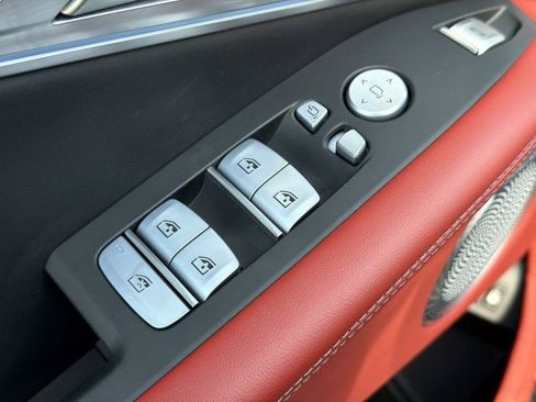 Used 2023 BMW XM w/ M Driver's Package AWD/4WD image 18
