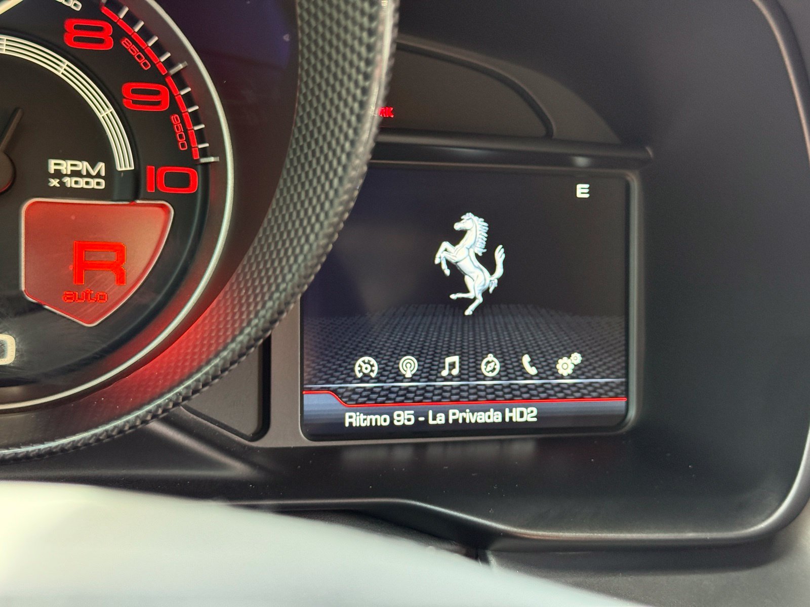 Used 2020 Ferrari F8 Tributo RWD image 62