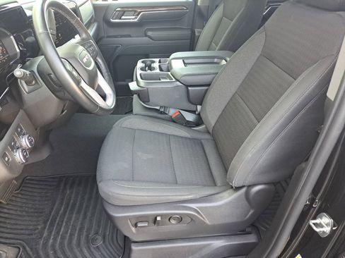 Used 2023 GMC Sierra 1500 Elevation image 8