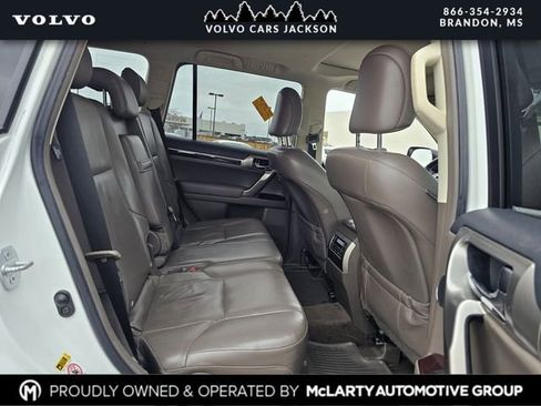 Used 2015 Lexus GX 460 Luxury image 27
