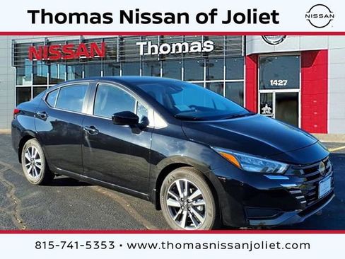 New 2025 Nissan Versa SV w/ Trunk Package image 1