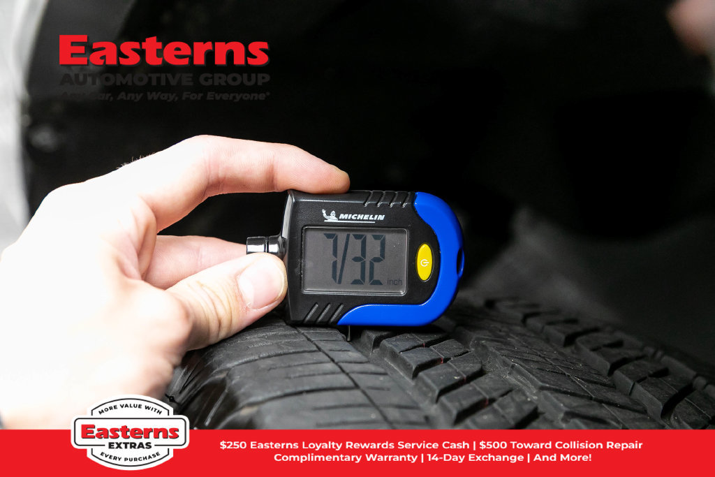 Used 2023 Toyota Tundra Platinum AWD/4WD image 32