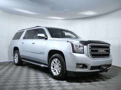 Used 2017 GMC Yukon XL SLT