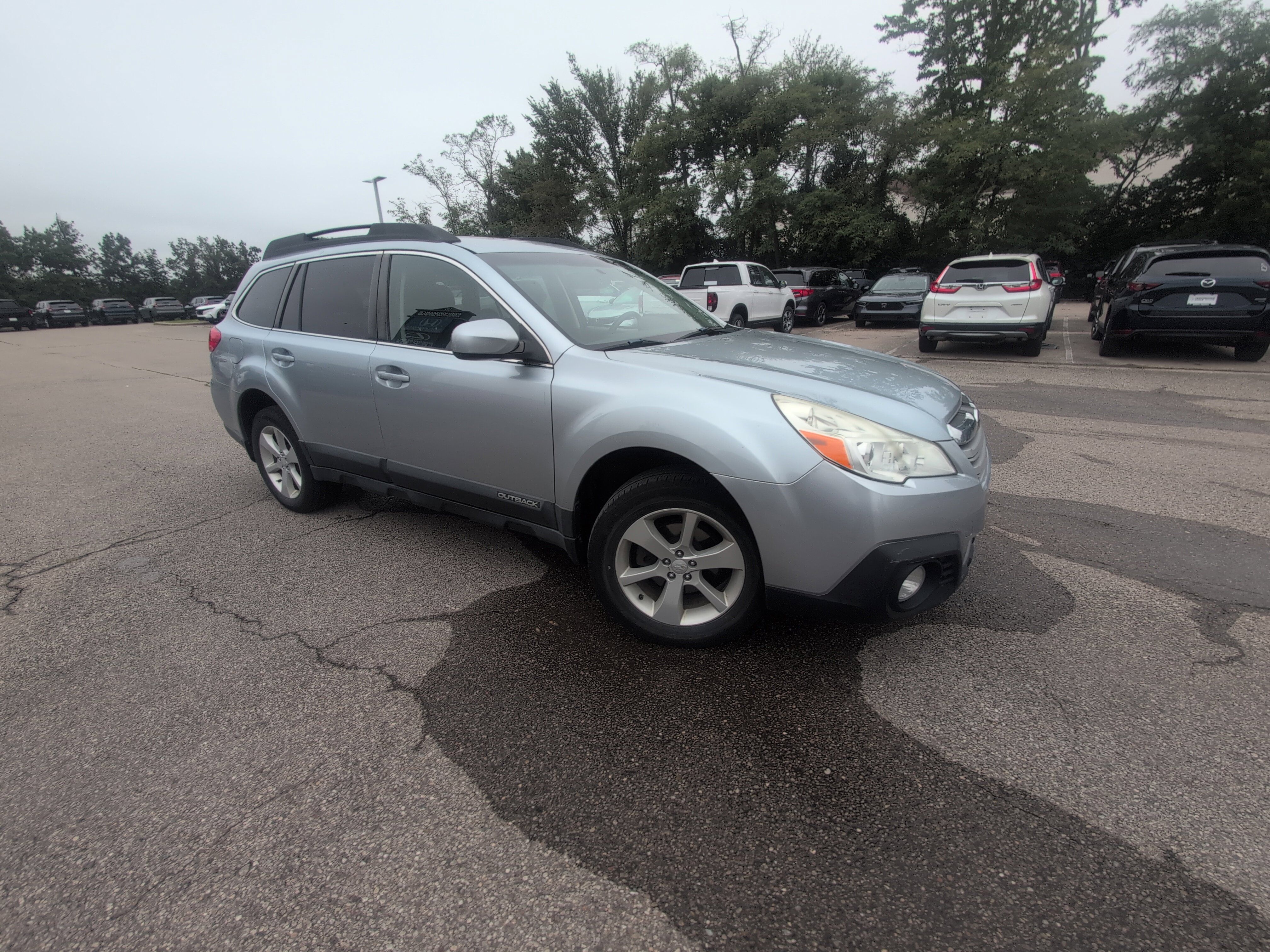 Used 2013 Subaru Outback 2.5i Premium AWD/4WD image 18