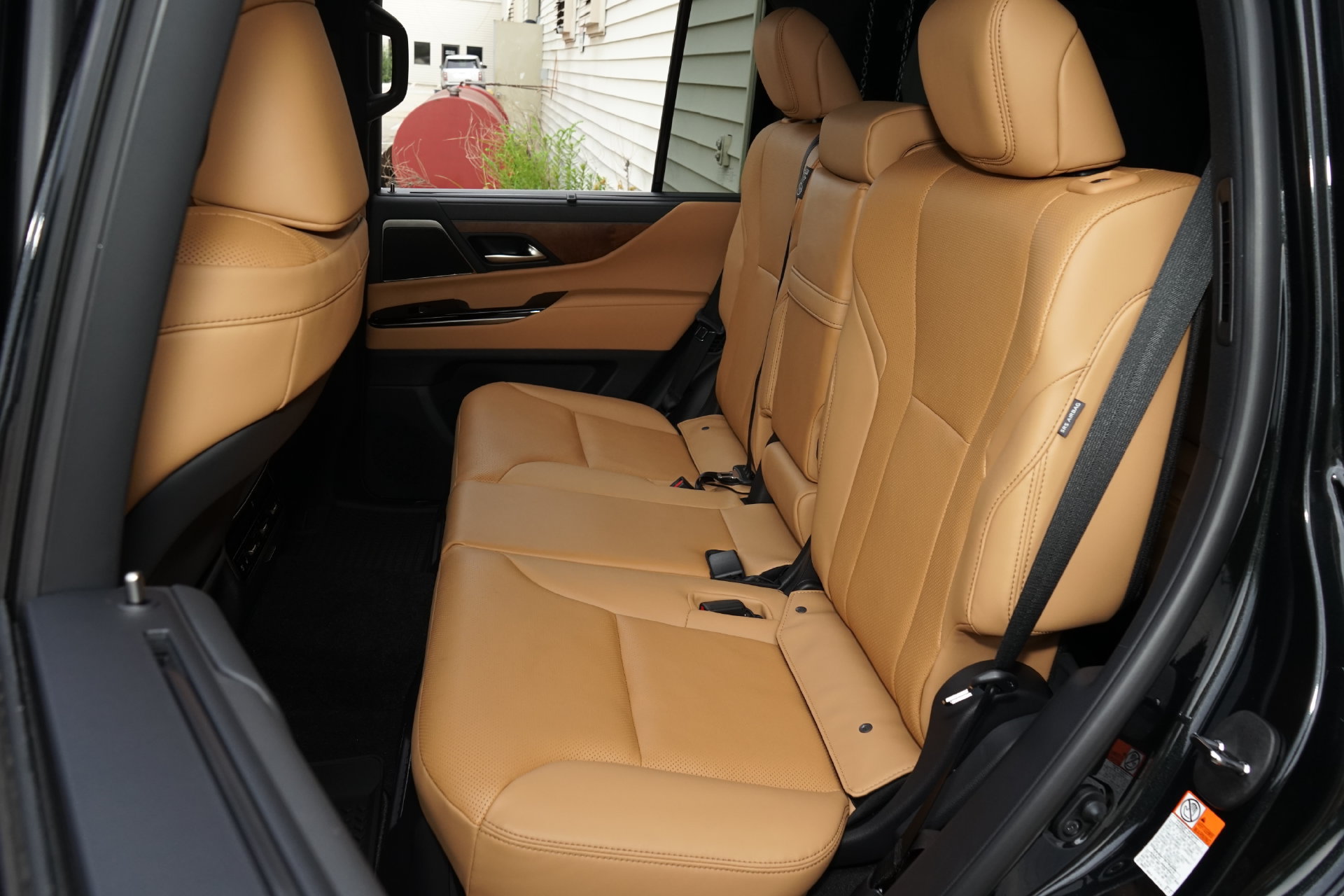 Used 2026 Lexus LX 700h Luxury AWD/4WD image 17