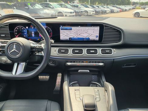 Used 2024 Mercedes-Benz GLS 580 4MATIC image 30