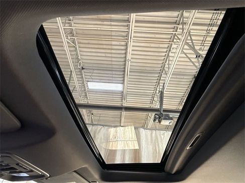 Certified 2025 GMC Sierra 3500 Denali w/ Denali Reserve Package image 23