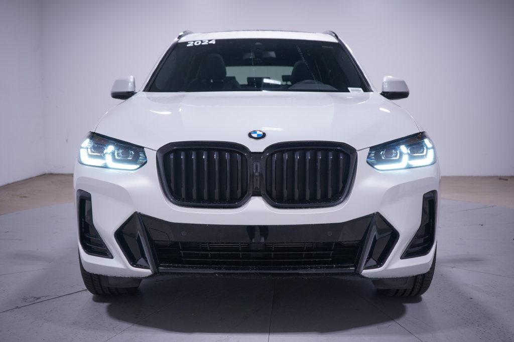 Used 2024 BMW X3 sDrive30i w/ M Sport Package RWD image 4
